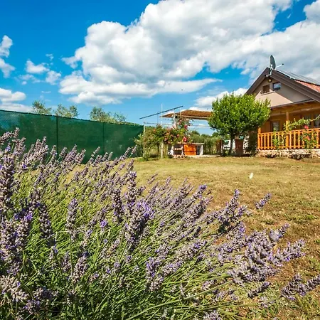 Casa Marisa Holiday home *