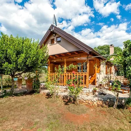 Casa Marisa Holiday home
